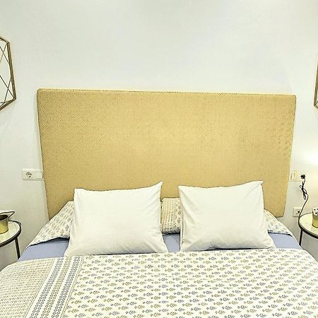 Stay Home & Away In The Heart Of Historical Town Of Malaga Ngoại thất bức ảnh